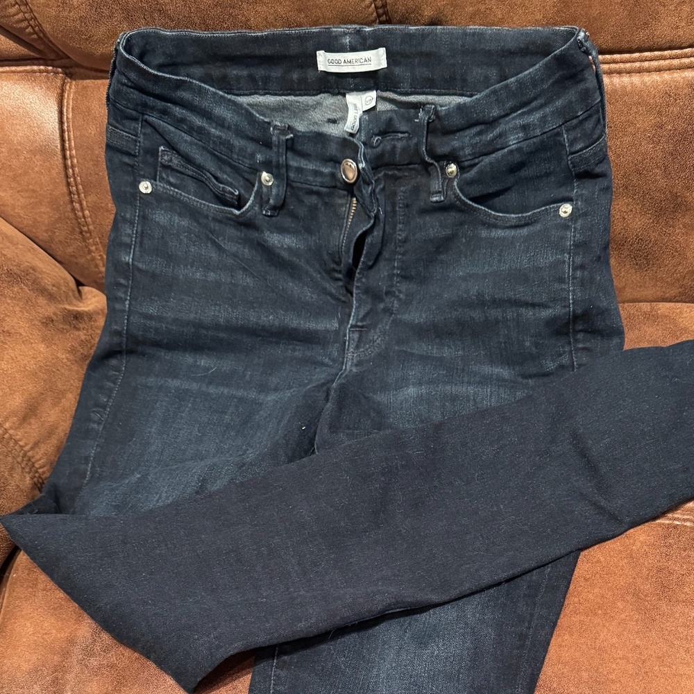 Good American Good Legs Skinny Jeans